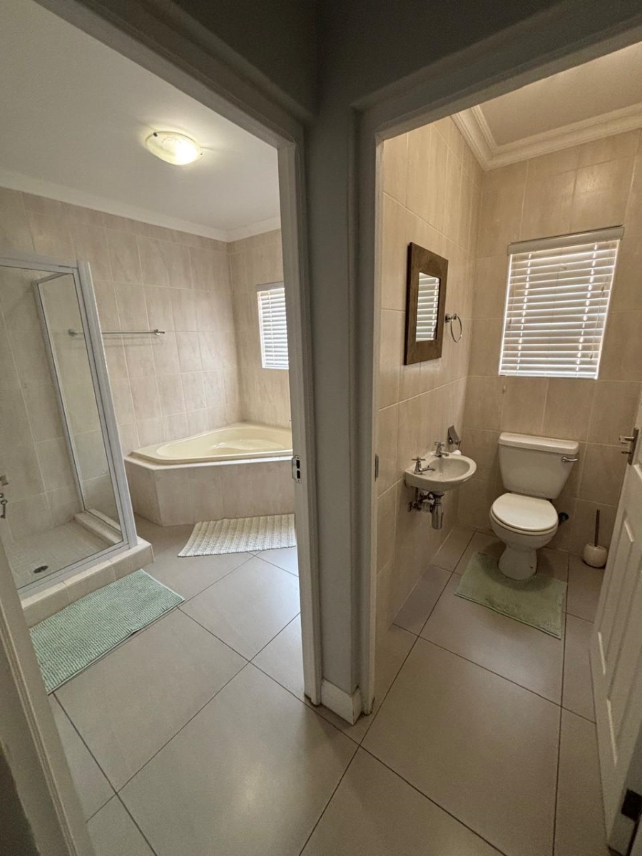 3 Bedroom Property for Sale in Hillcrest Northern Cape